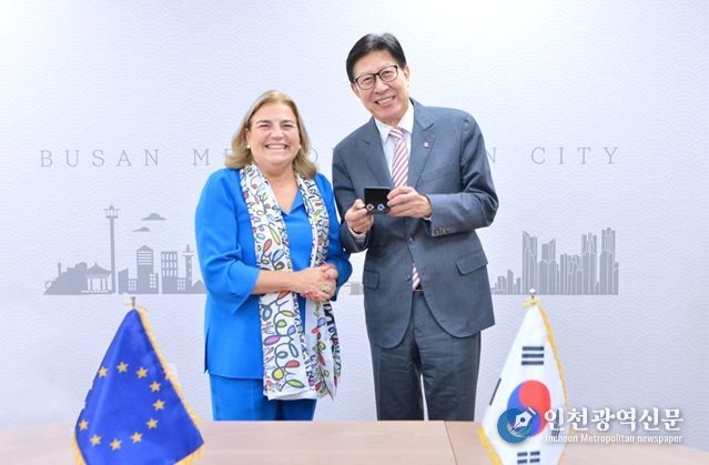 박형준 부산시장, 주한 유럽연합(EU)대사 접견