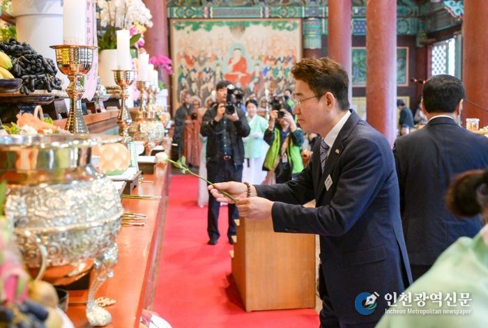 순천시, ‘2025년 부처님 오신 날’ 봉축법요식 행사 함께 가져