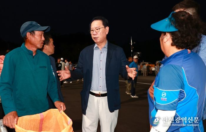 이 고추, 정말 탐나죠? 괴산청결고추 직거래시장 성황리에 개장