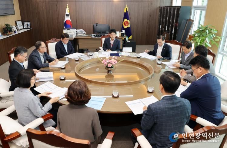 인사청문자문위원회위원위촉식_의장실