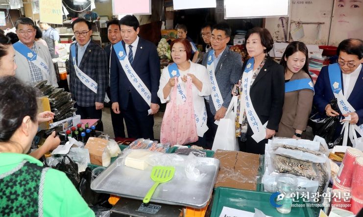 전주시의회 “추석 명절 장보기는 전통시장에서”