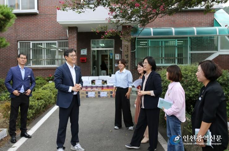 영암군, 추석 맞아 생활시설 14개소 찾아 위문