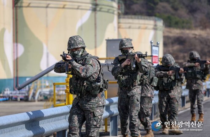 나주시가 오는 24일까지 화랑훈련을 실시한다. 사진은 31사단 병사들이 탐색작전을 벌이고 있는 모습.