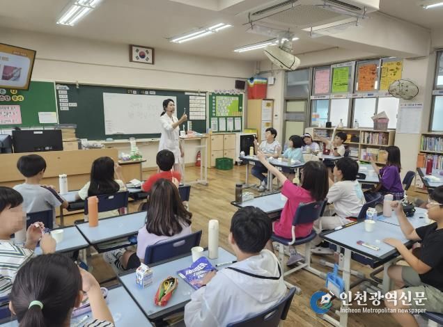 관악구 초중고 학생 대상 구강보건교육 진행 현장