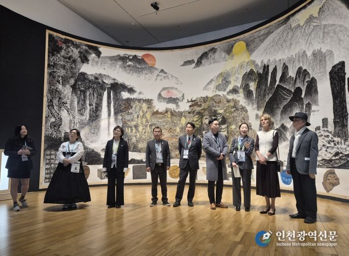 IMF 총재, 캐나다 총리 배우자 등 경주 문화탐방 활동