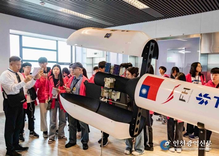 지난해 떠난 ‘글로벌 미래인재 과학캠프’ 현장 탐방 모습