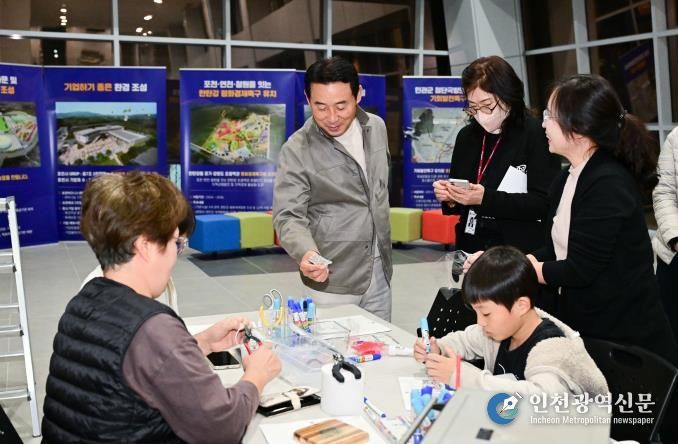 포천시 어린이들, 무대에서 반짝이다...‘2025년 포천시지역아동센터 연합발표회’ 성황리 개최