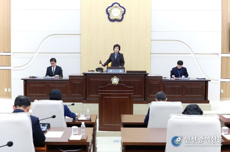 제260회 임시회 제1차 본회의(오관영의장)