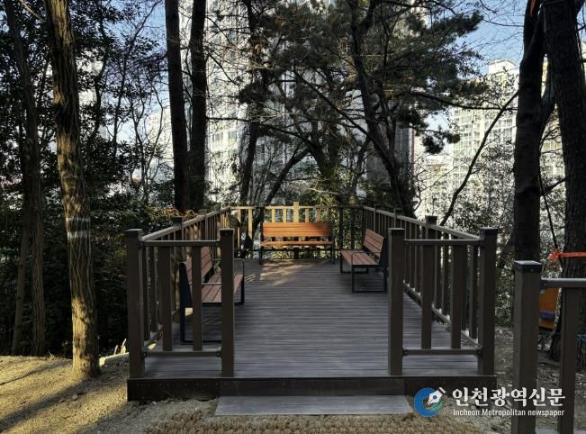 재반누리공원 쉼터