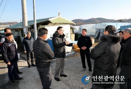 하동군, 강풍 피해 농업시설물 하루 만에 복구 완료해