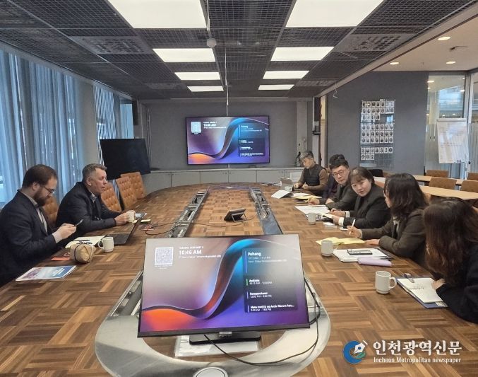 포항시는 지난 3일(현지시각) 군나르 빌헬름센 트롬쇠 시장과 면담을 하고 있다.