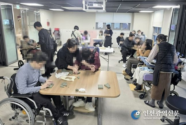 서대문 뇌병변장애인 비전센터의 ‘일상생활 프로그램’ 운영 모습