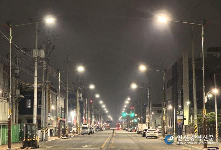 인천 서구, 관내 가로등 친환경 고효율 LED로 100% 교체 추진... 안전하고 아름다운 거리 조성