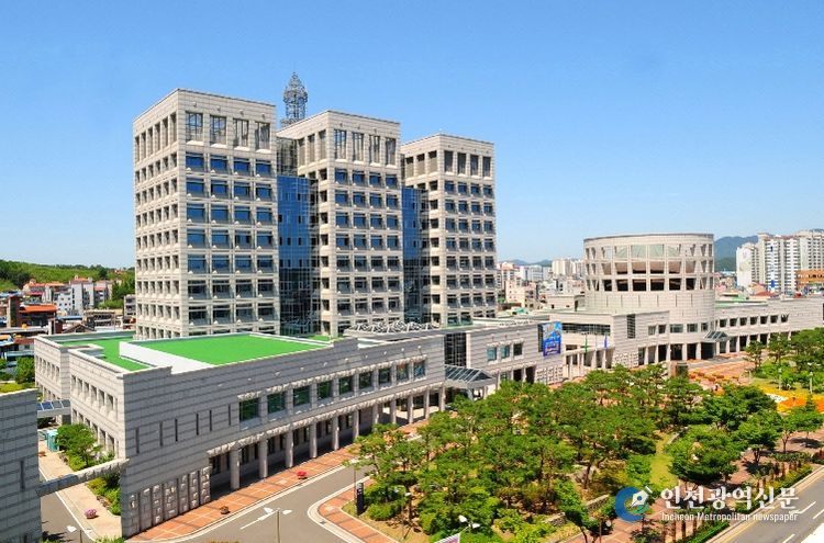 진주시청 전경