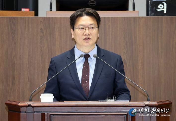 신한철 의원 “조례 3년째 미이행… 피해는 아이들 몫”