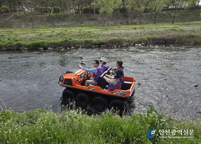 ‘승기천의 봄, 봉사 가치를 담다’ 정화 캠페인 전개